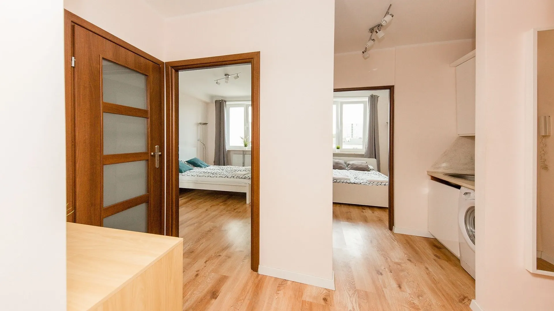 Apartment Shortstaypoland Marszalkowska B39 Warsaw